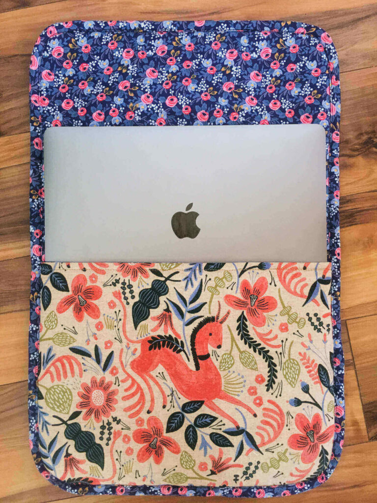 Vibrant laptop sleeve