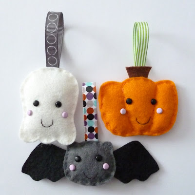 felt decorations, halloween crafts